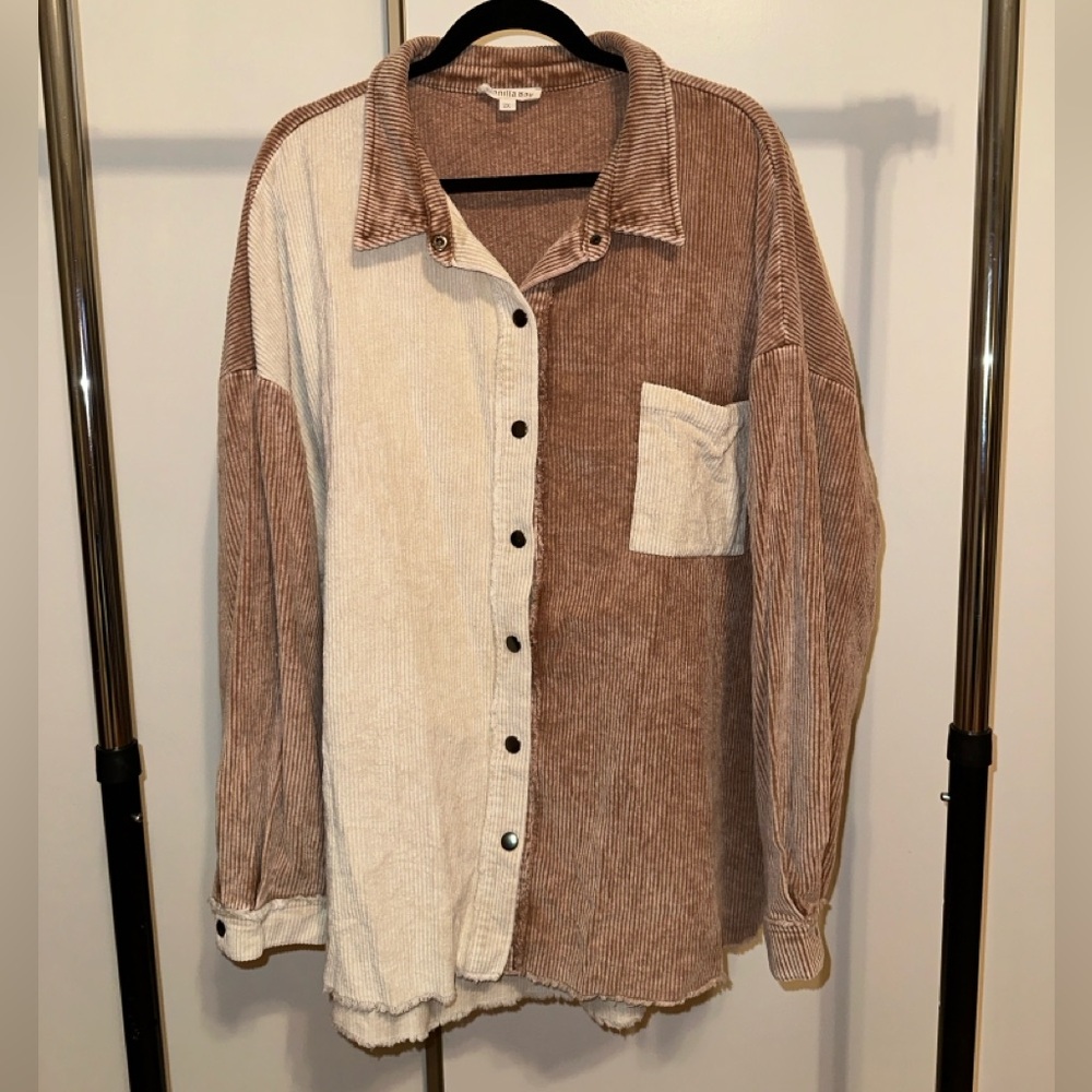 Chic Soul Point Blank Shacket - Picture 3 of 5